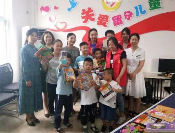 北上资金净买入945只,贵州茅台增持市值7.788亿元
